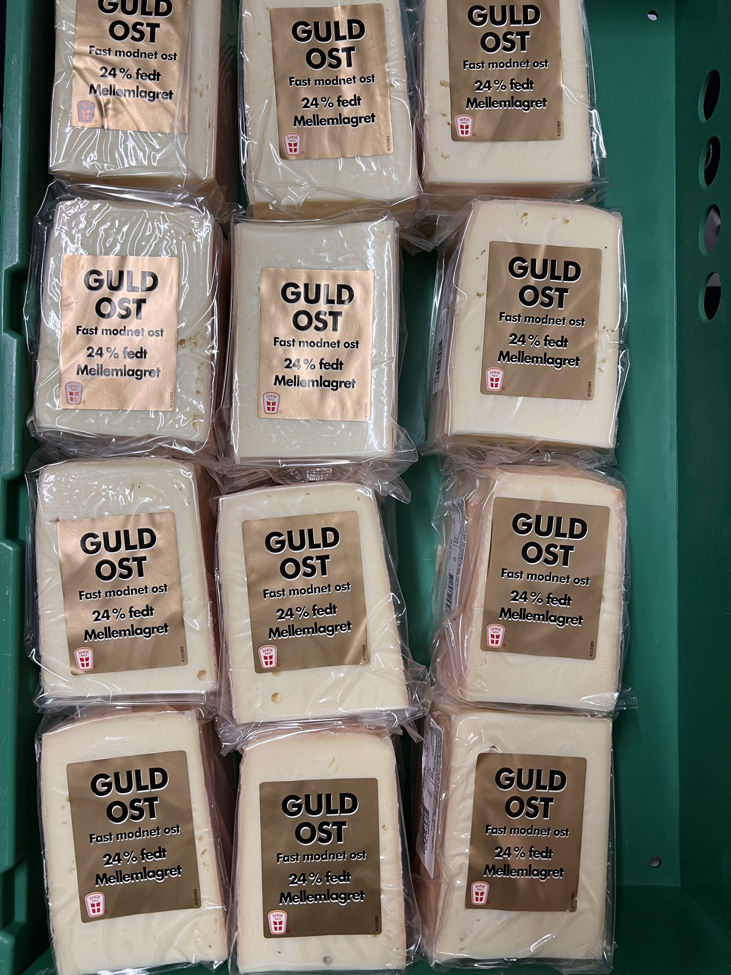 Guldost